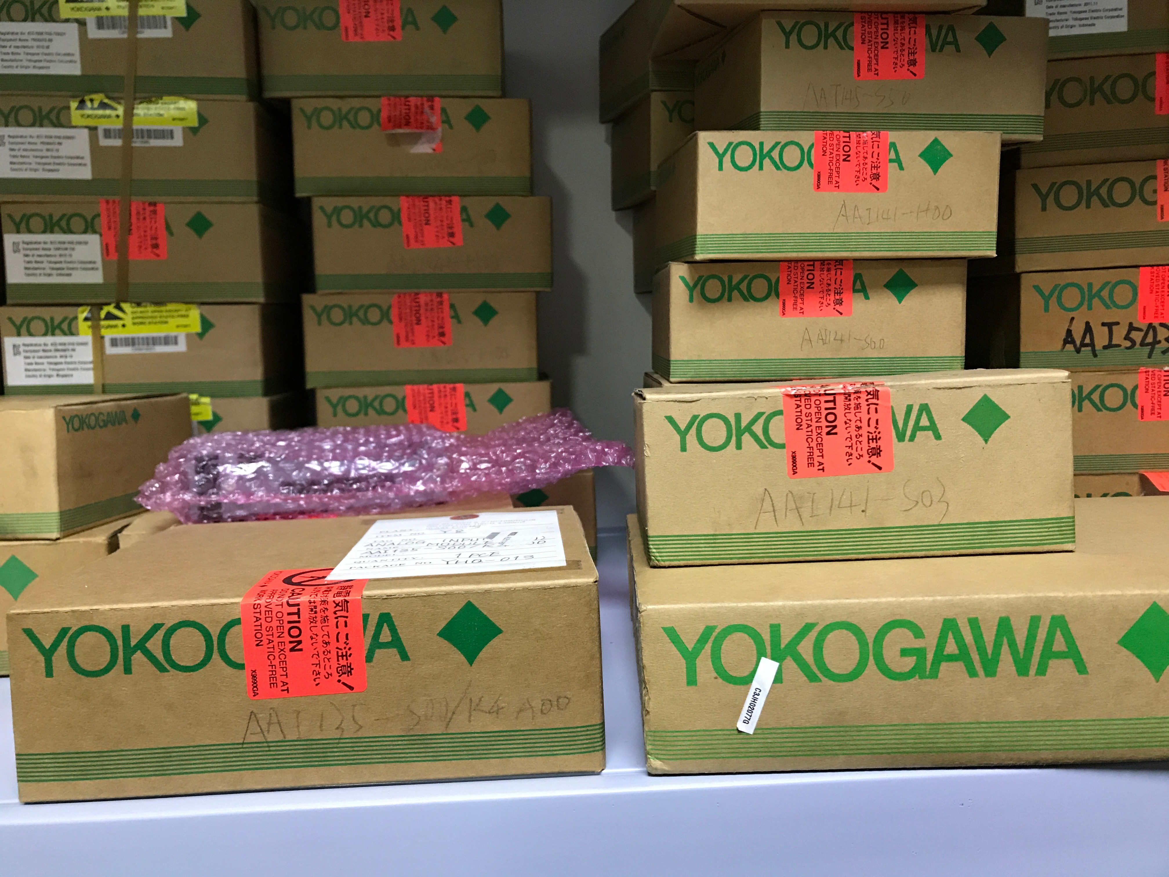 Yokogawa DCS module AAV544-S03/A4S10 Input&Output Analog module in stock.