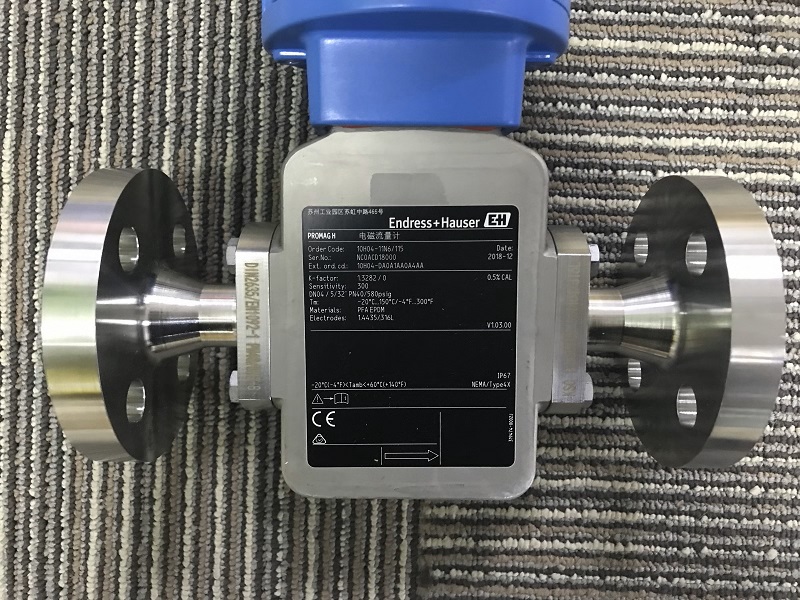 Endress hauser Proline Promass Endress hauser A 300 Coriolis flowmeter