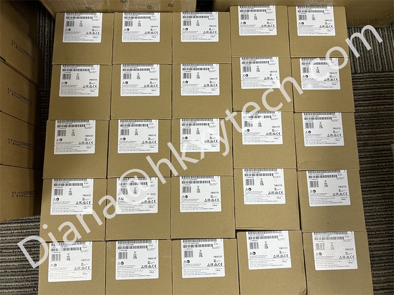 New arrival Siemens 6ES7592-2AX00-0AA0 SIMATIC S7-1500, Labeling sheets for 35 mm wide S7-1500 modules.