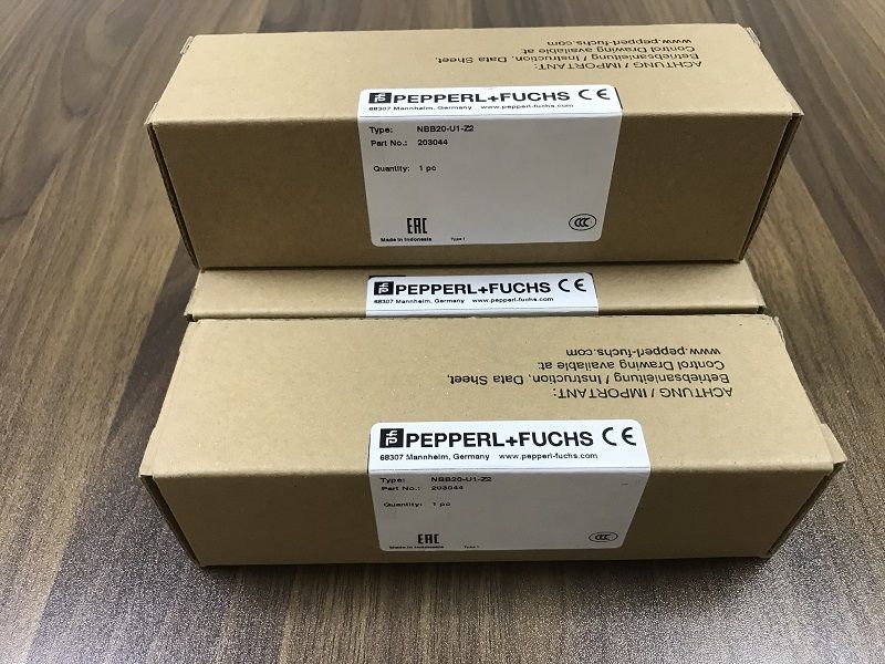 Compact Pepperl+Fuchs NBB4-12GM50-E2-V1 Flush Inductive Sensor with 4 mm Range, PNP NO Output, and M12 Connector